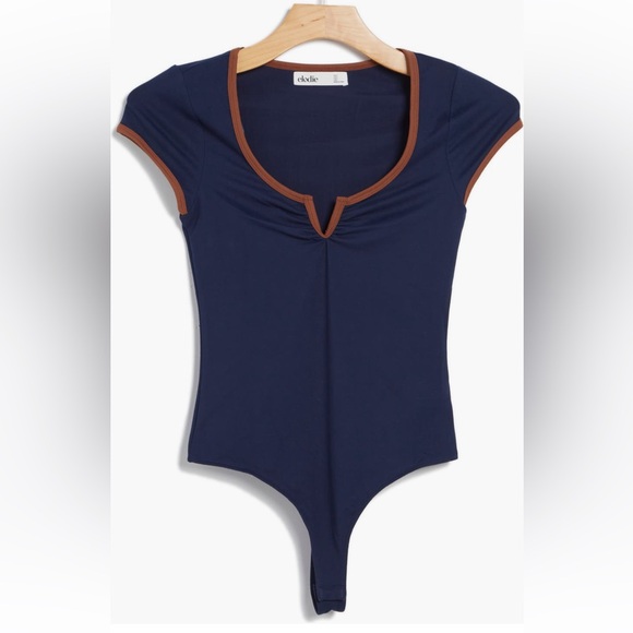 Elodie Tops - Elodie V-Wire Bust Bodysuit